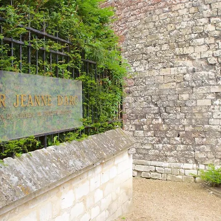 Chic Apart With Terace And Parking Apartmán